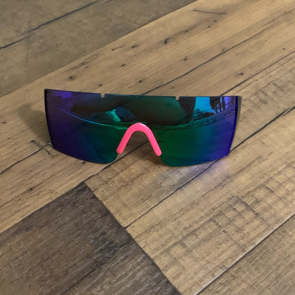 SOLD Neff Sunglasses - Picture 3 of 4